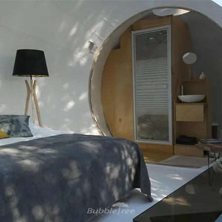 Ecolieu B & Bubble By Bubbletree Bbt Sarl Campo de lujo *